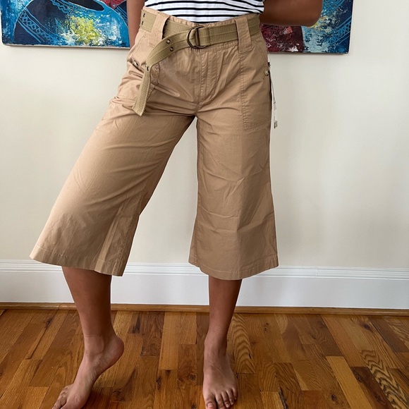 Cropped Wide Leg Cargo Pants - Picture 2 of 12